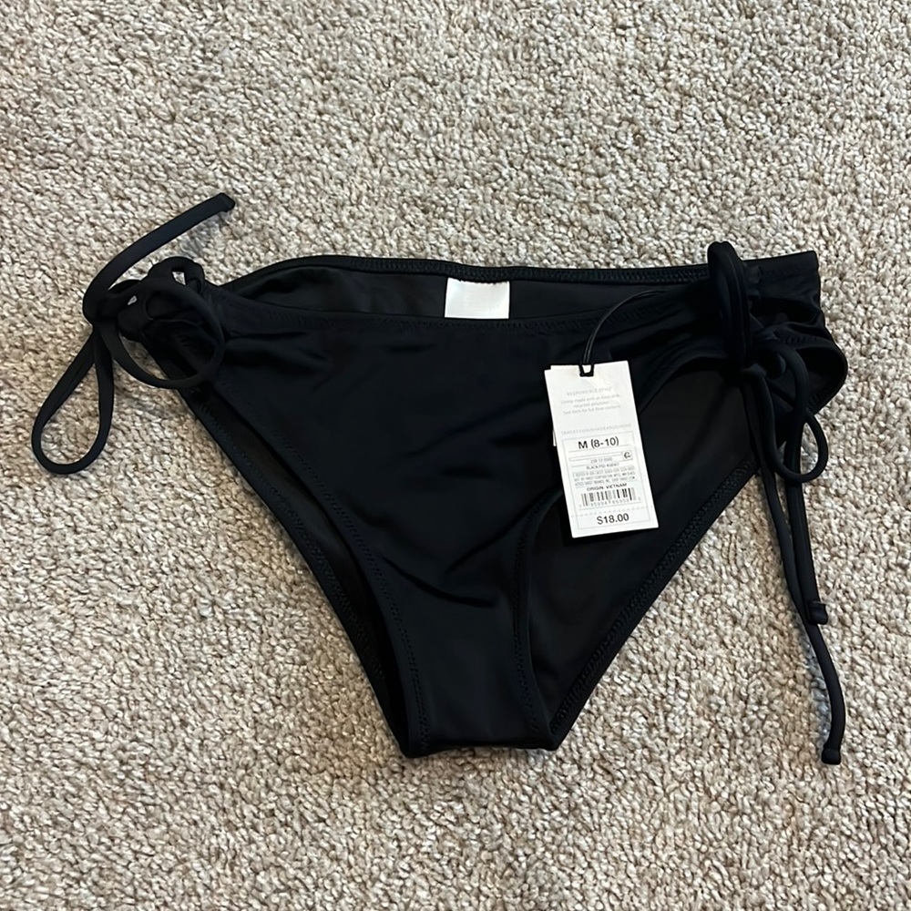 New with tags bikini bottoms